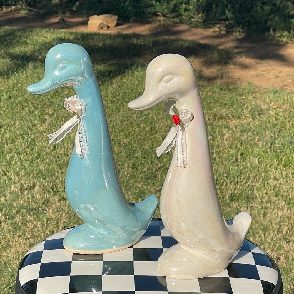 RARE VTG Ceramic Duck Figurines with Bows